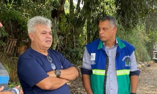 Marcelo Cabeleireiro visita Apae de Quatis e fiscaliza obra na RJ 159